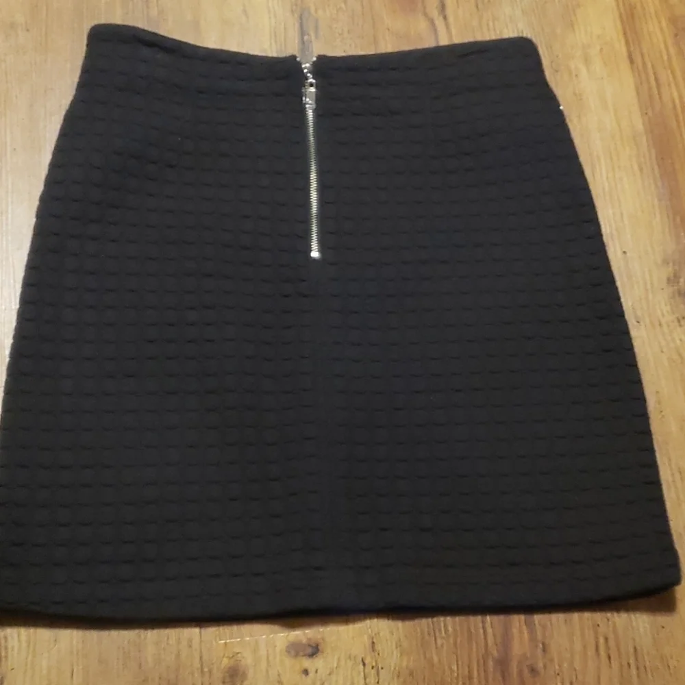 Shelli segal laundry quilted skirt black nwot
